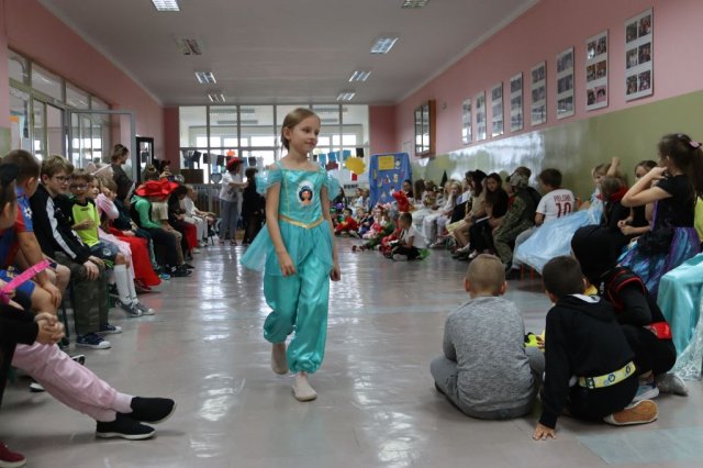 b_1024_768_0_00_images_2023_2024_Swietlica_Bajkowe_Swieto_402364008_805316278062989_4649874588798591923_n